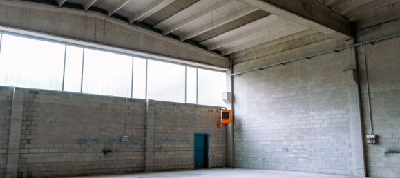 Almacén en Locate Varesino, Italy 670 m² No. 84450 7