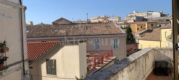 4-Zimmer Wohnung in Catanzaro, Italy, Nr. 278080 6
