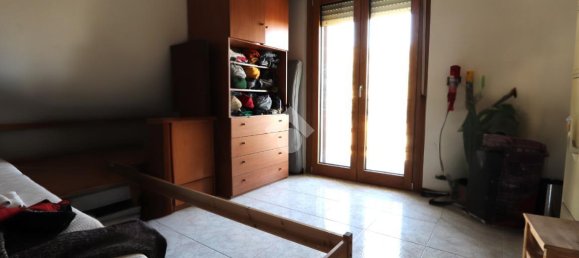 5 rooms House in L'Aquila, Italy No. 230680 18