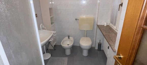 4غرفة شقة في Alessandria, Italy رقم 150018 5