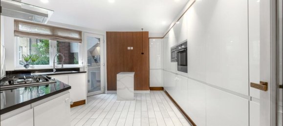 3 bedrooms Apartment in St Johns Wood, United Kingdom No. 7436 9