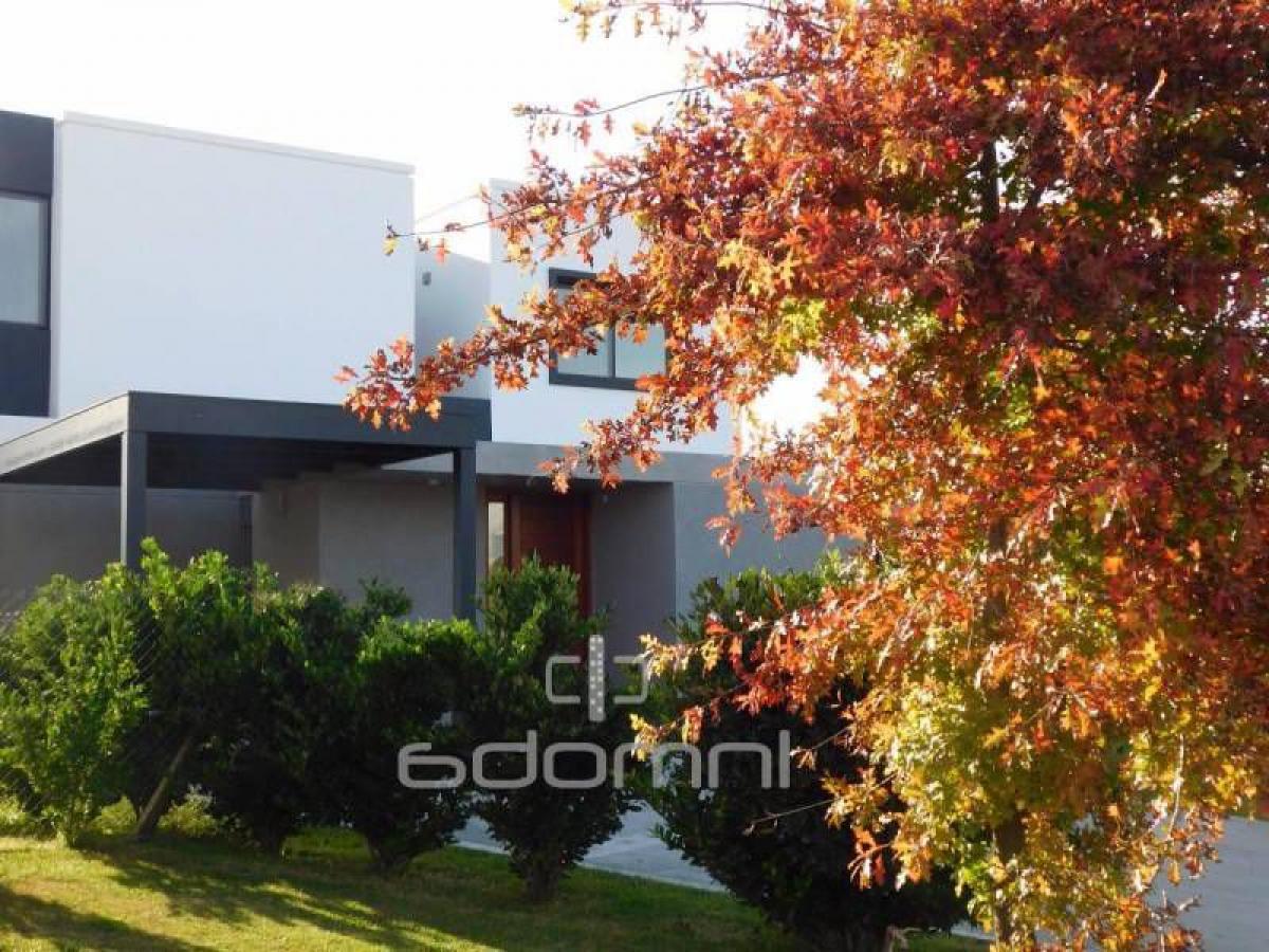 4 Schlafzimmer Haus in Pilar, Argentina, Nr. 63141