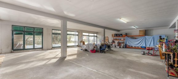 501m² Commercial property in Senhora da Hora, Portugal No. 131210 8