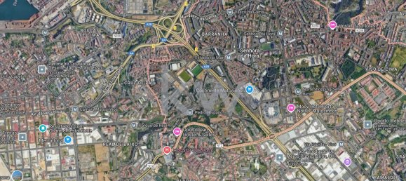 501m² Commercial property in Senhora da Hora, Portugal No. 131210 26