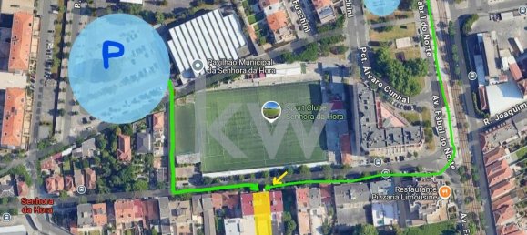 501m² Commercial property in Senhora da Hora, Portugal No. 131210 28
