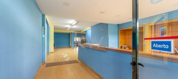501m² Commercial property in Senhora da Hora, Portugal No. 131210 30