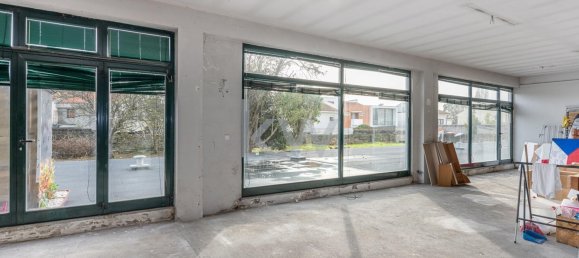 501m² Commercial property in Senhora da Hora, Portugal No. 131210 12