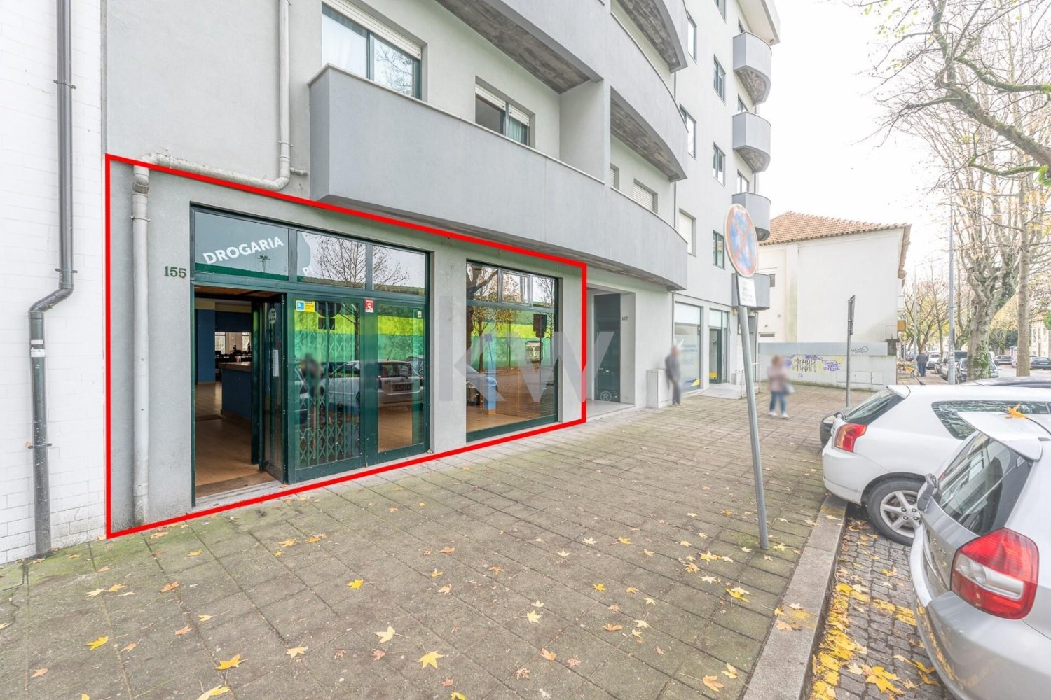 501m² Commercial property in Senhora da Hora, Portugal No. 131210