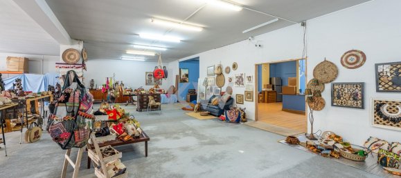 501m² Commercial property in Senhora da Hora, Portugal No. 131210 6