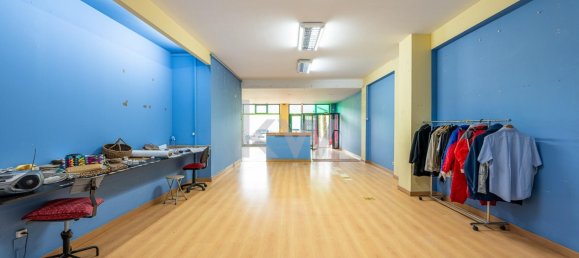 501m² Commercial property in Senhora da Hora, Portugal No. 131210 37