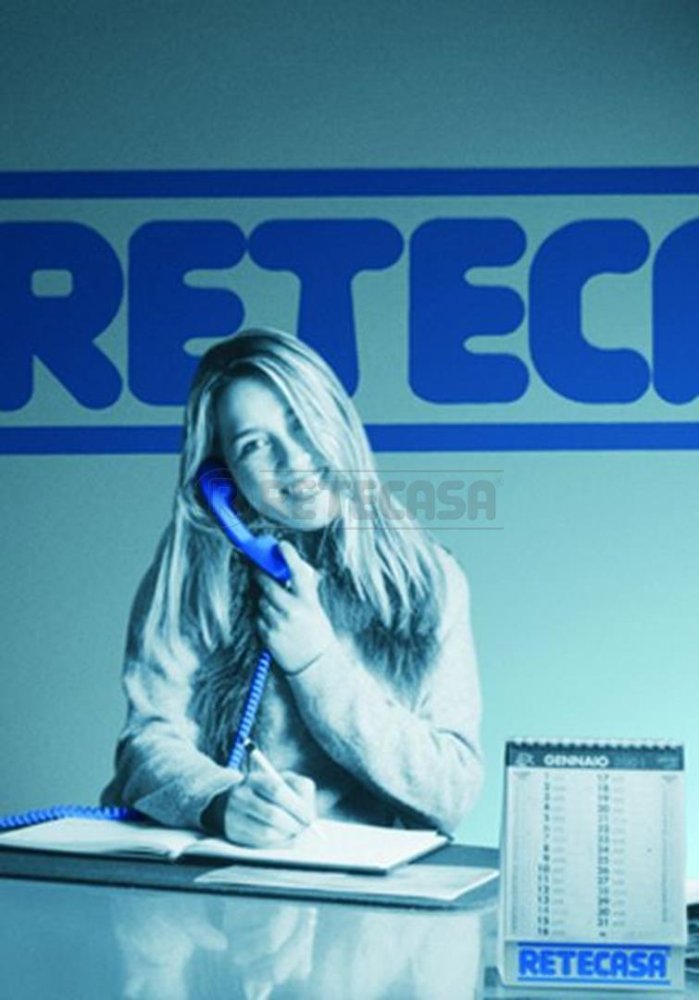 1500m² Office in Malo, Italy No. 124016