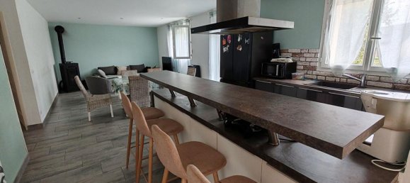 4 chambres Maison à Saint-Lubin-des-Joncherets, France No. 251541 2