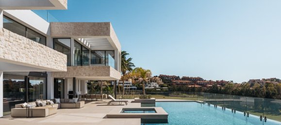 4 bedrooms Villa in Malaga, Spain No. 33635 63