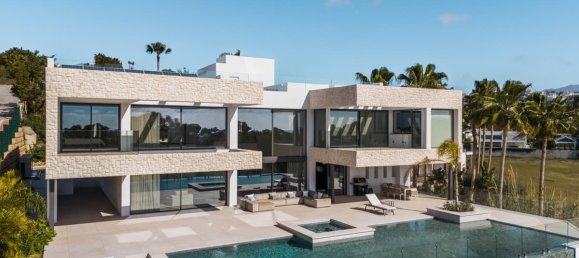 4 bedrooms Villa in Malaga, Spain No. 33635 89