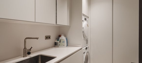 4 bedrooms Villa in Malaga, Spain No. 33635 97