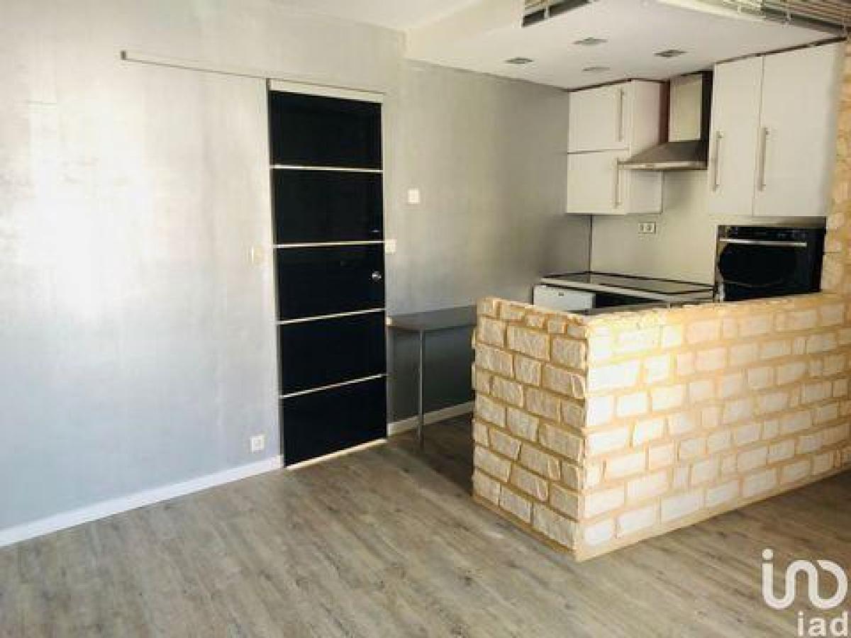 Studio-Eigentumswohnung in Yerres, France, Nr. 27999