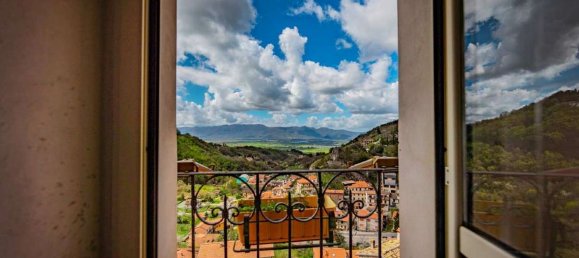 Casa de 5 habitaciónes en Cantalice, Italy No. 115307 15