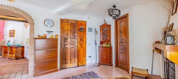 Casa de 5 habitaciónes en Cantalice, Italy No. 115307 3