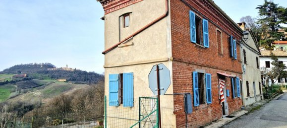 8-Zimmer Haus in Ponzano Monferrato, Italy, Nr. 145838 3