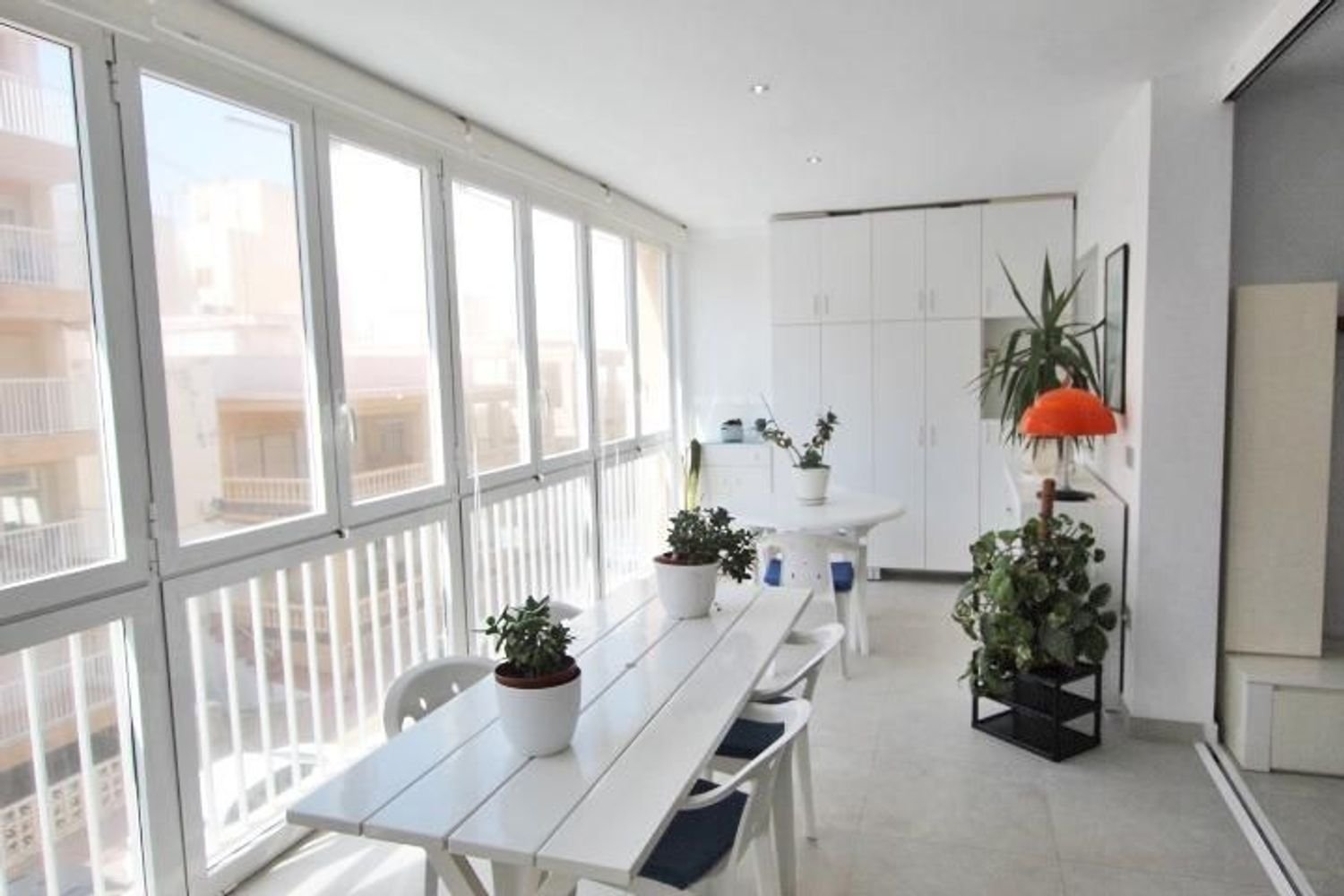 Apartamento de 2 dormitorios en Guardamar del Segura, Spain No. 159914