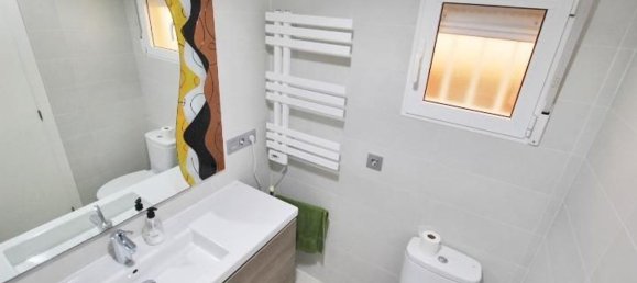 Apartamento de 2 dormitorios en Guardamar del Segura, Spain No. 159914 17