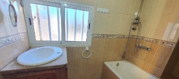 4 bedrooms House in Montroy, Spain No. 168076 6