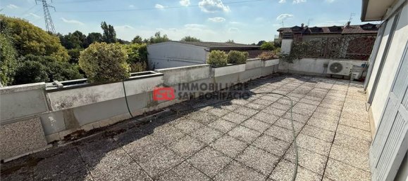 3 غرف نوم فيلا في Veronella, Italy رقم 269584 15