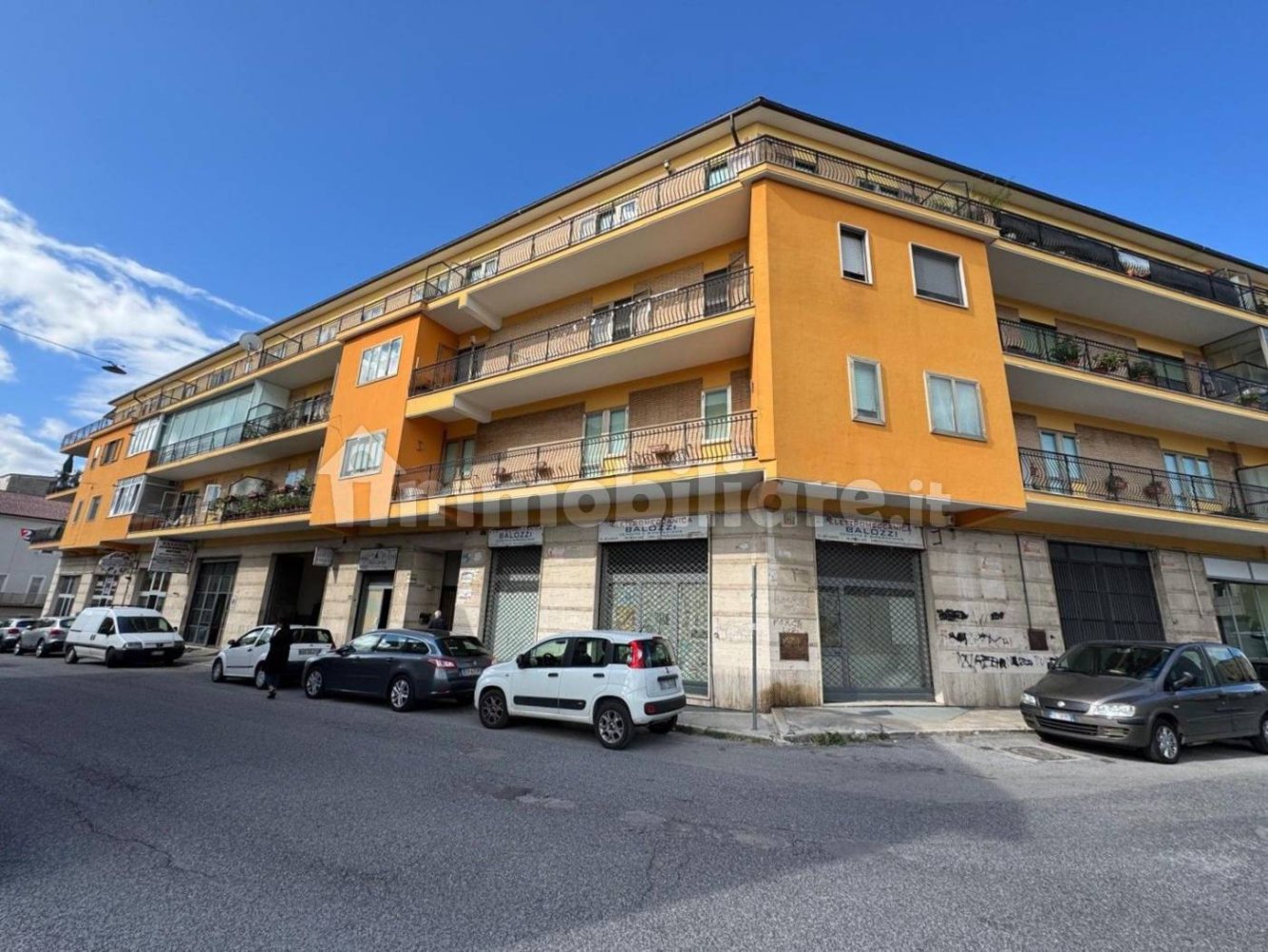 3 bedrooms Apartment in Campobasso, Italy No. 290937