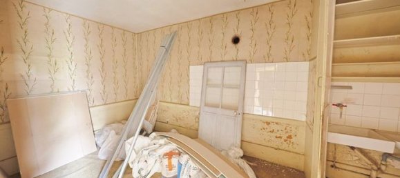 6 rooms Townhouse in Cheilly-les-Maranges, France No. 359942 5