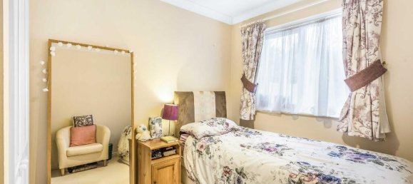 4 Schlafzimmer Haus in Barnet, United Kingdom, Nr. 6472 9