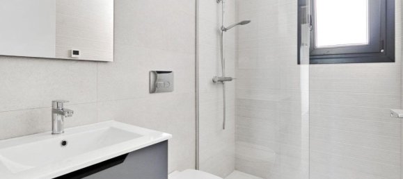 3 bedrooms House in Torrevieja, Spain No. 89797 54