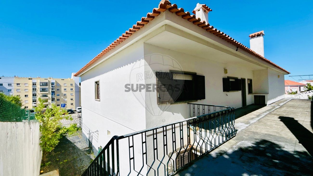 4 bedrooms House in Torres Vedras, Portugal No. 229025