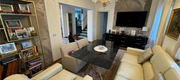 2 bedrooms Villa in Forte dei Marmi, Italy No. 346456 8