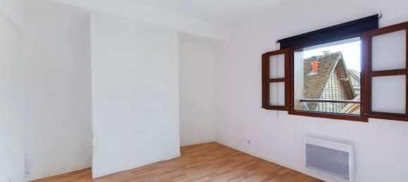 Apartamento de 2 dormitorios en Troyes, France No. 255414 6