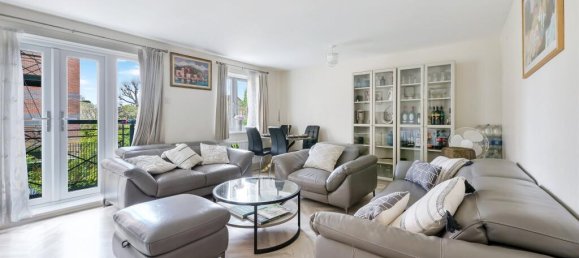 Apartamento de 2 dormitorios en London, United Kingdom No. 9883 4