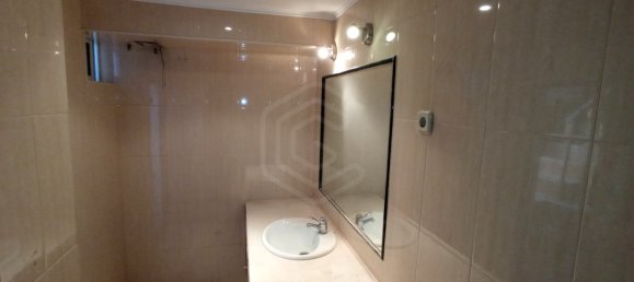 3 bedrooms House in Lisbon, Portugal No. 57231 5