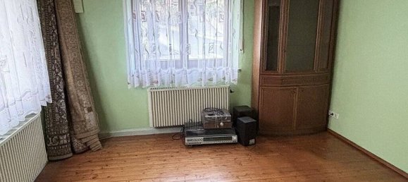 7 rooms Townhouse in Erlangen-Hochstadt, Germany No. 211227 3