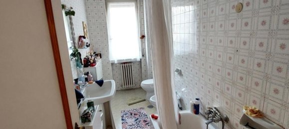 5 rooms Apartment in Grosseto, Italy No. 43469 10