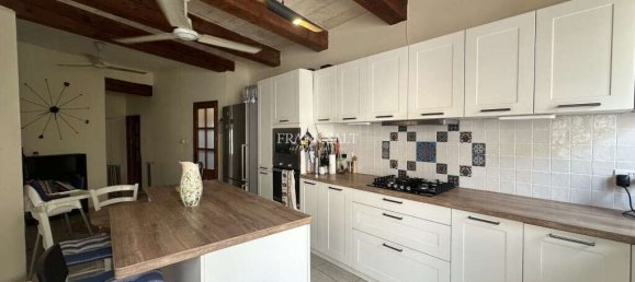 3 chambres Maison à Zebbug, Malta No. 8185 2