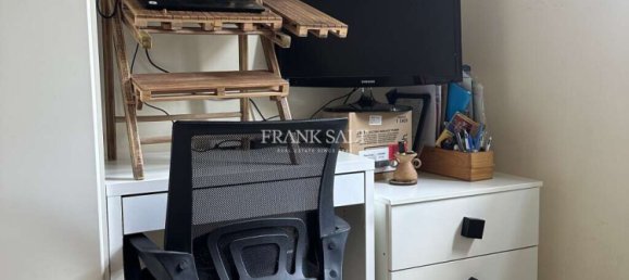 3 chambres Maison à Zebbug, Malta No. 8185 10