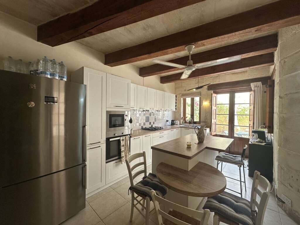 3 غرف نوم منزل في Zebbug, Malta رقم 8185