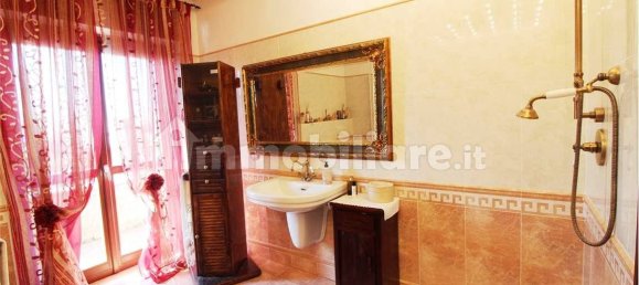 2 bedrooms Villa in Pontirolo Nuovo, Italy No. 52419 25