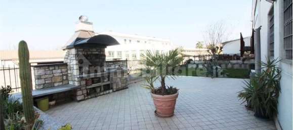 2 bedrooms Villa in Pontirolo Nuovo, Italy No. 52419 12