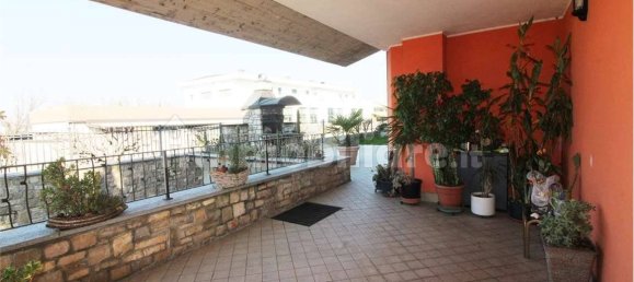 2 bedrooms Villa in Pontirolo Nuovo, Italy No. 52419 9