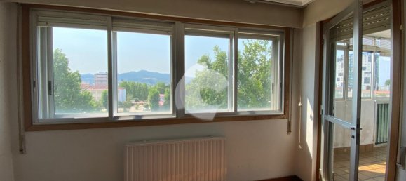 4 Schlafzimmer Wohnung in Pontevedra, Spain, Nr. 134391 5