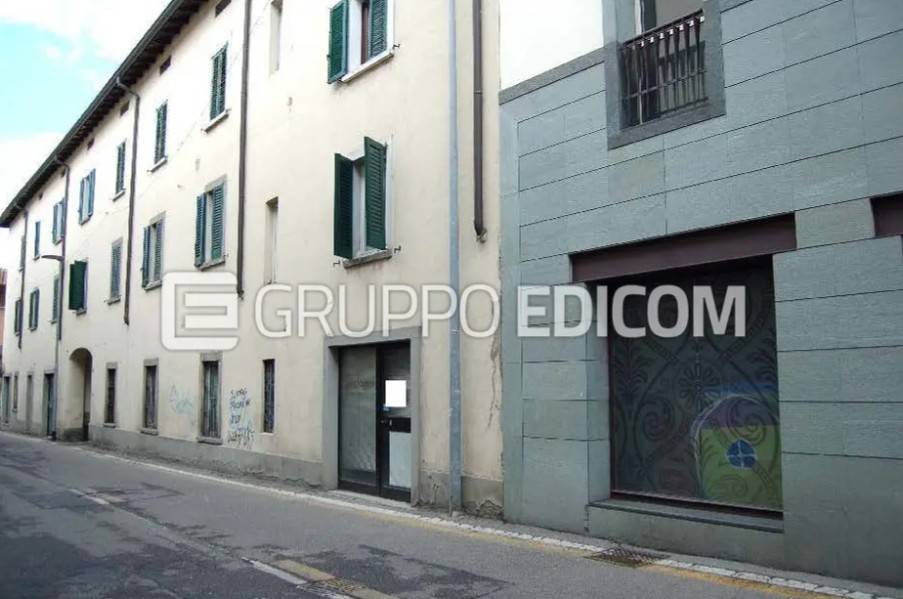 1-Zimmer Gewerbliche Immobilie in Seriate, Italy, Nr. 292638