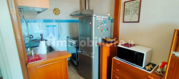 2 bedrooms Apartment in Turin, Italy No. 305779 12