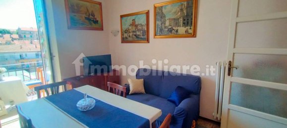 2 bedrooms Apartment in Turin, Italy No. 305779 8