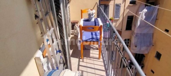 2 bedrooms Apartment in Turin, Italy No. 305779 7