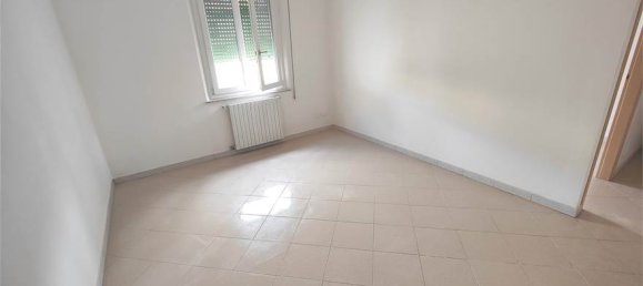 2 Schlafzimmer Wohnung in Fidenza, Italy, Nr. 67434 5